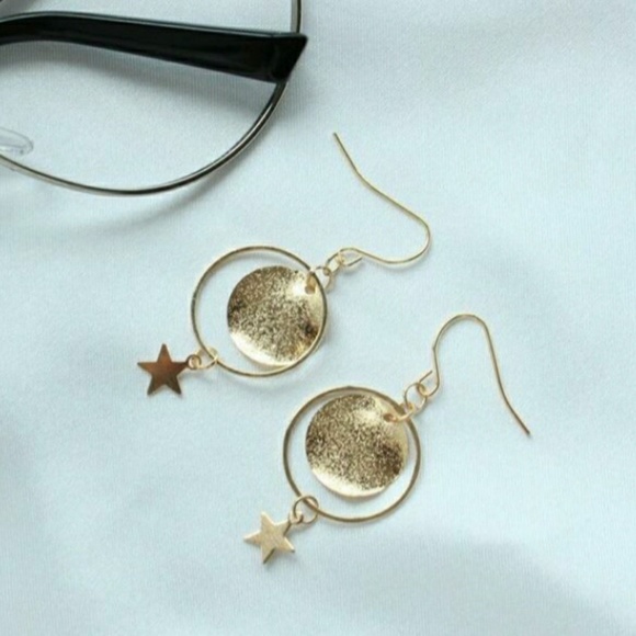 Star Dangle Earrings - Picture 2 of 5